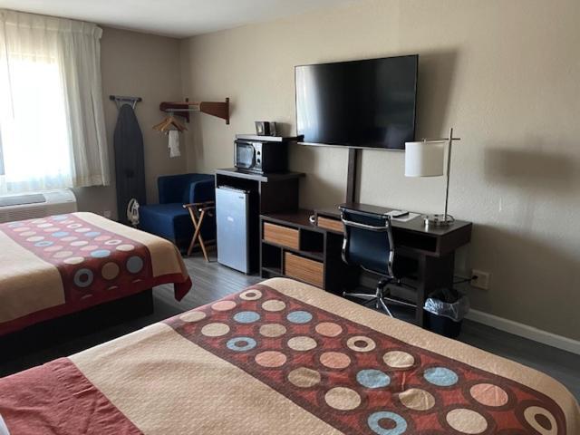 Motel Super 8 By Wyndham Alton Exterior foto